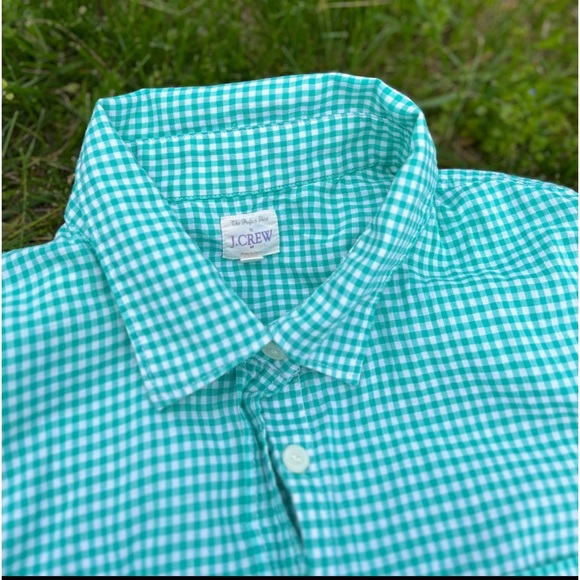 J. Crew perfect Classic Button down shirt - Picture 10 of 12